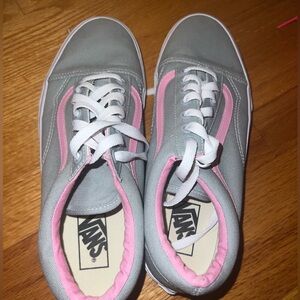 VANS: GREY AND PINK